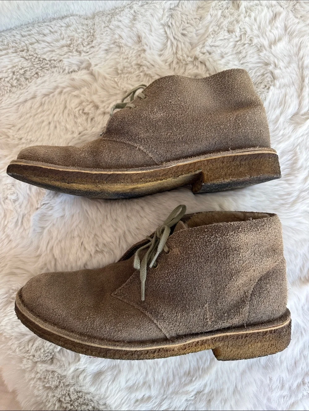 Clarks classic chukka